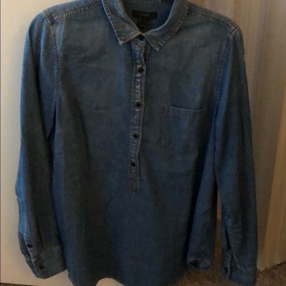 J. Crew Chambray Button Pullover Shirt Size 12 - Picture 2 of 5